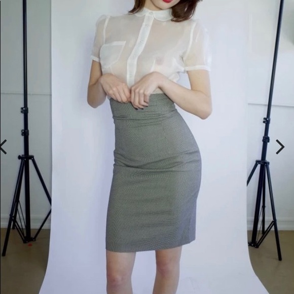 School of Women l’ecole fed femmes pencil skirt - Picture 3 of 3